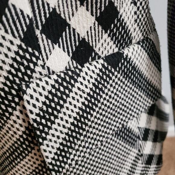 Vintage Doncaster Silk Black and White Checkered Lined Button Front Blazer 10 - Picture 5 of 11